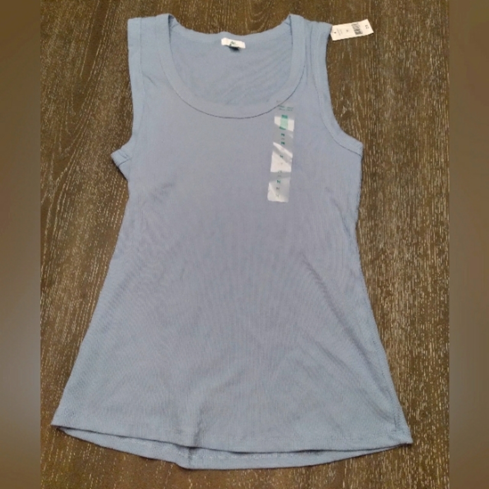 Womens tank top M
